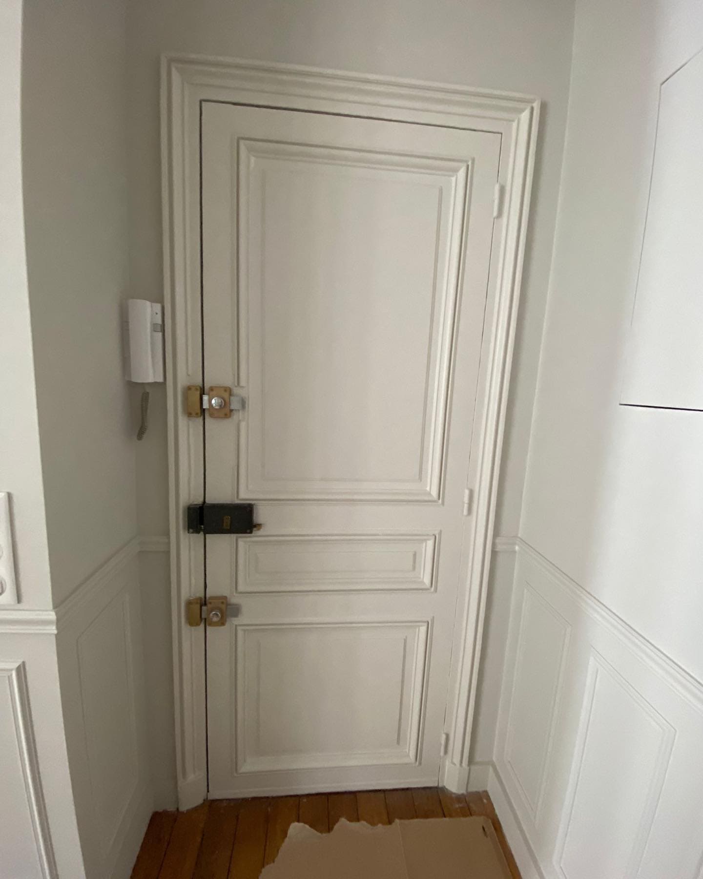 porte simple installé